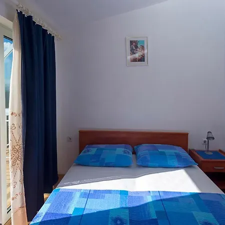 Apartment Dora Hvar Town
