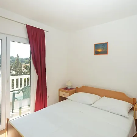 Apartment Dora