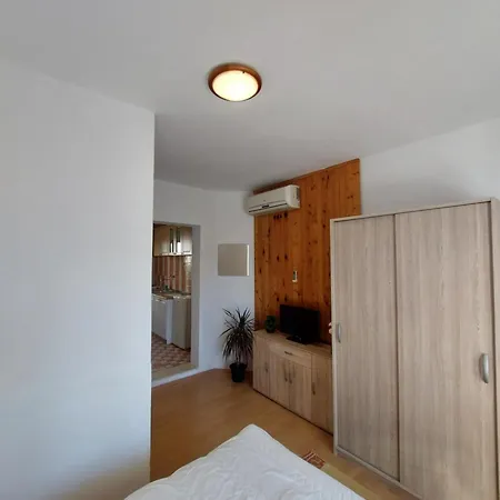 Apartment Dora Hvar Town
